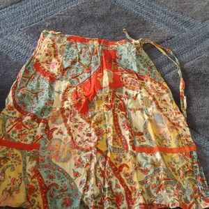 nwt floral skirt